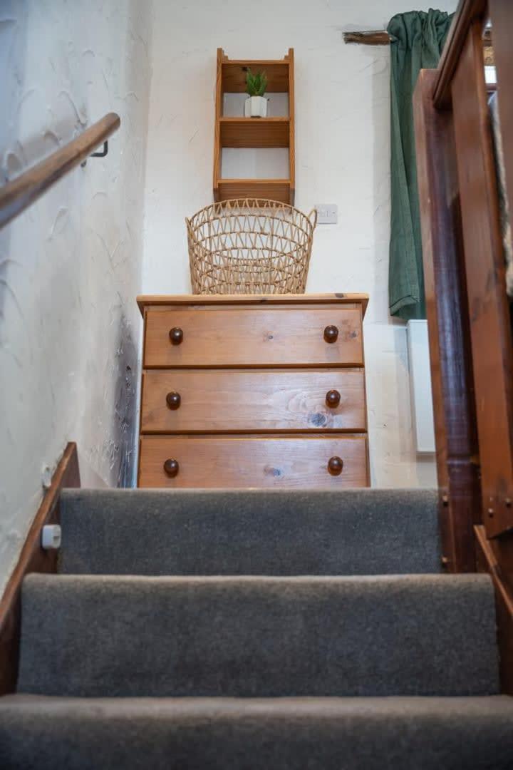 Lovely 2 Bedroom Coastal Cottage Near Bude Exterior foto