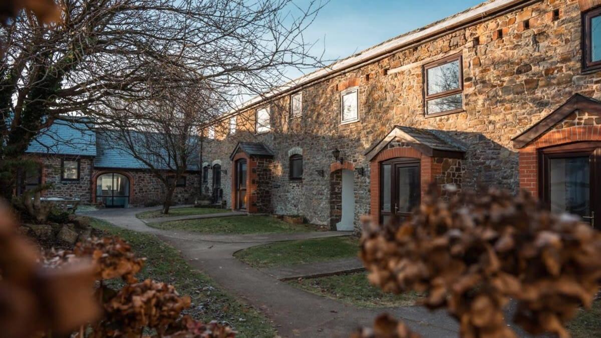 Lovely 2 Bedroom Coastal Cottage Near Bude Exterior foto